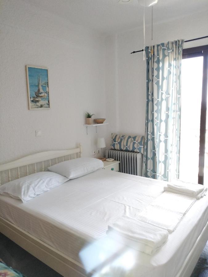Rebekka'S Guest House Elani 시비리 외부 사진