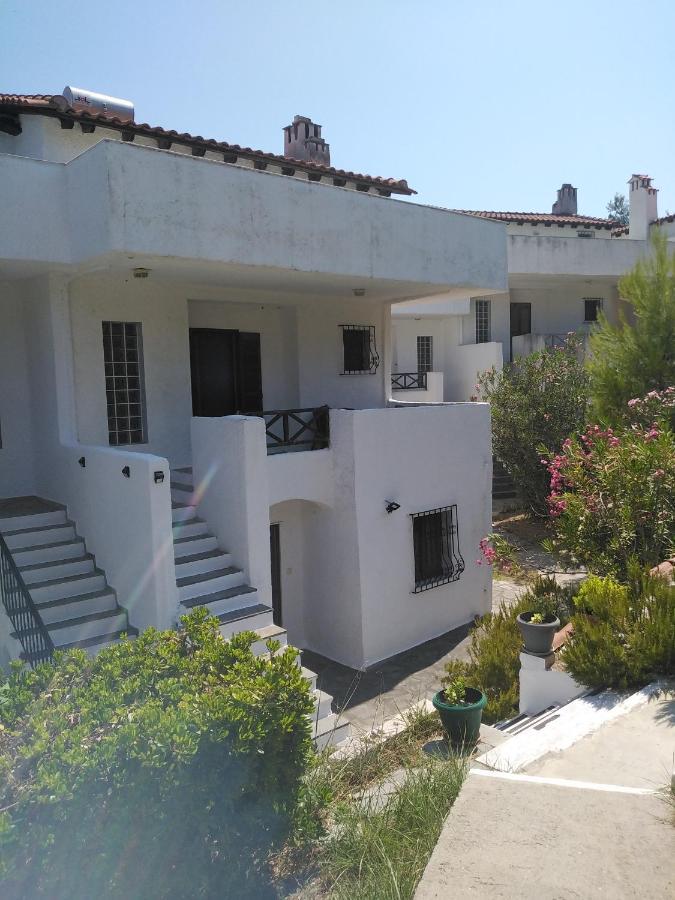 Rebekka'S Guest House Elani 시비리 외부 사진